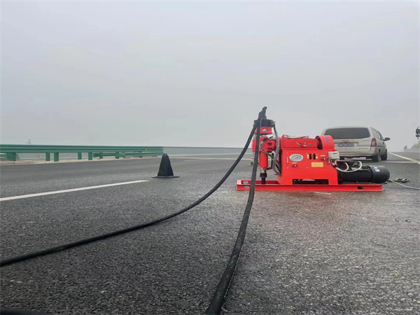 侯马马路路基路面开裂下沉注浆加固灌浆